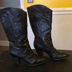 Ladies leather Giani Bini black boots